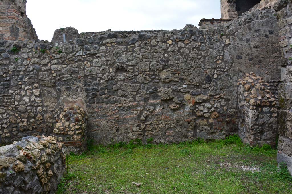 IX.5.4 Pompeii. March 2017. Rooms g, looking towards west wall. 
Foto Christian Beck, ERC Grant 681269 DCOR.
