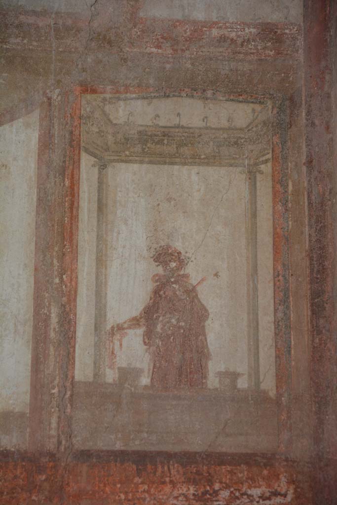IX.5.6 Pompeii. May 2017. 
Room i, upper north wall in north-east corner, detail of figure on east side.   
Foto Christian Beck, ERC Grant 681269 DCOR.
