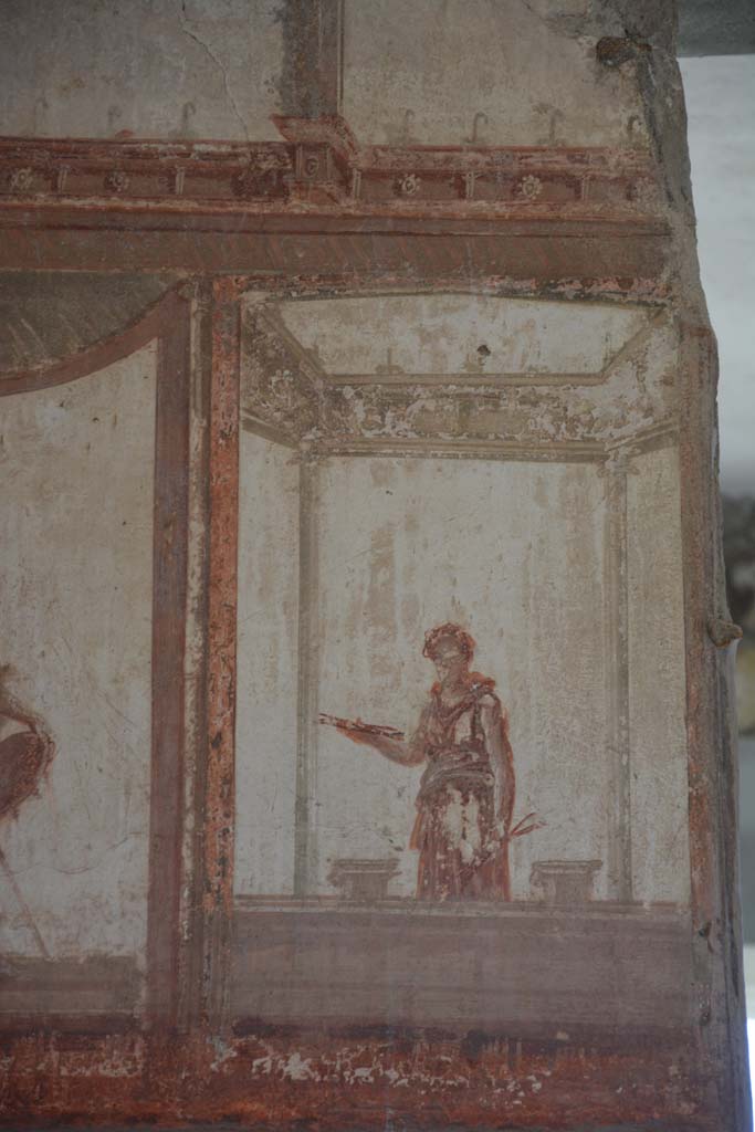 IX.5.6 Pompeii. May 2017. Room i, detail of painted figure from west end of upper south wall.         
Foto Christian Beck, ERC Grant 681269 DCOR.
