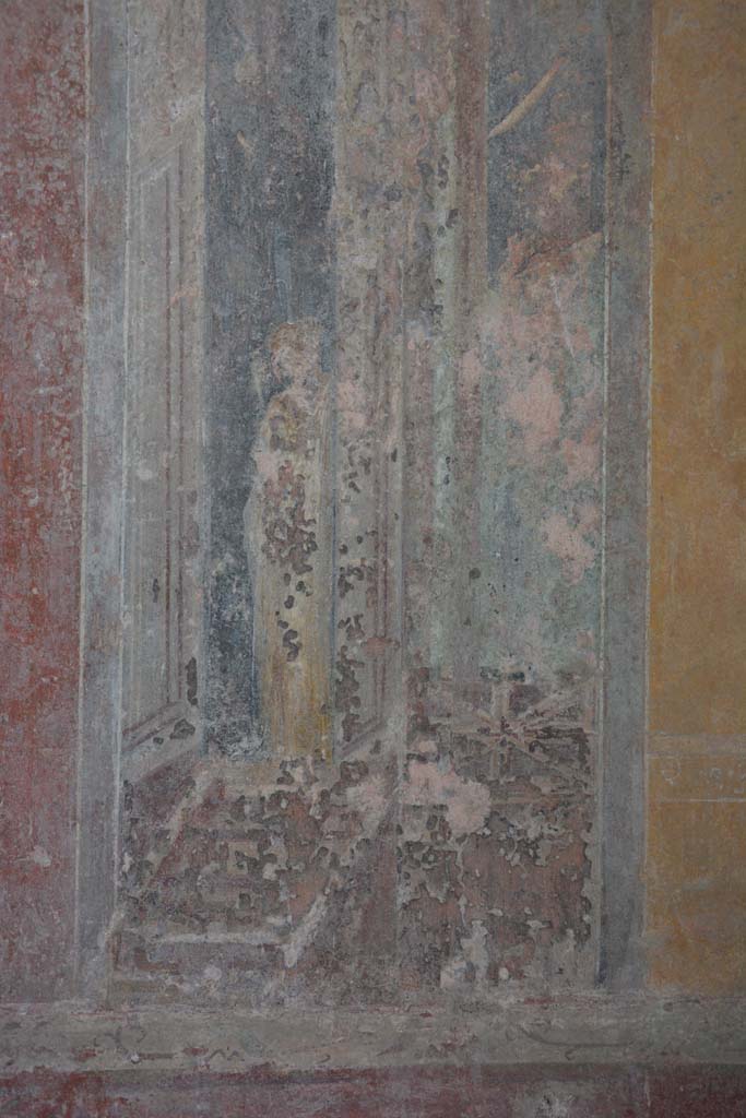 IX.5.6 Pompeii. May 2017. 
Room i, detail of figure on dividing panel from west wall at north end.
Foto Christian Beck, ERC Grant 681269 DCOR.
