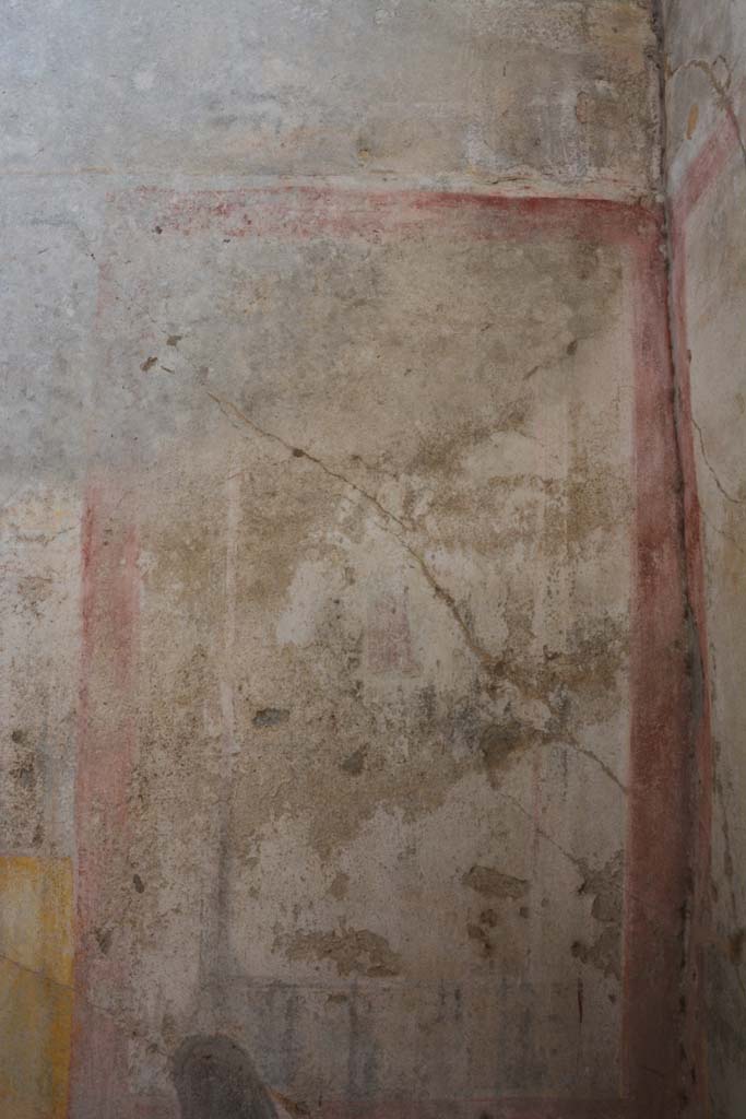 IX.5.11 Pompeii. March 2017. 
Room k, panel at west end of south wall with faded figure of Euterpe.
Foto Christian Beck, ERC Grant 681269 DÉCOR.
