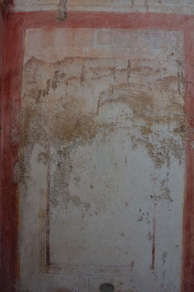 IX.5.11 Pompeii. March 2017. 
Room k, panel at west end of north wall with faded figure in centre. 
Foto Christian Beck, ERC Grant 681269 DÉCOR.
