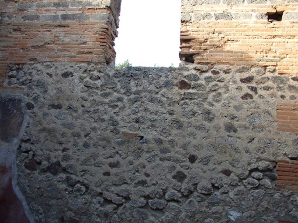 IX.5.11 Pompeii. December 2007. Room 10, north wall with window onto Via di Nola.