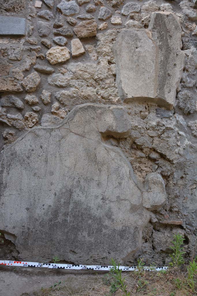 IX.5.11 Pompeii. May 2017. Room o, north wall on east side of small doorway.
Foto Christian Beck, ERC Grant 681269 DÉCOR.

