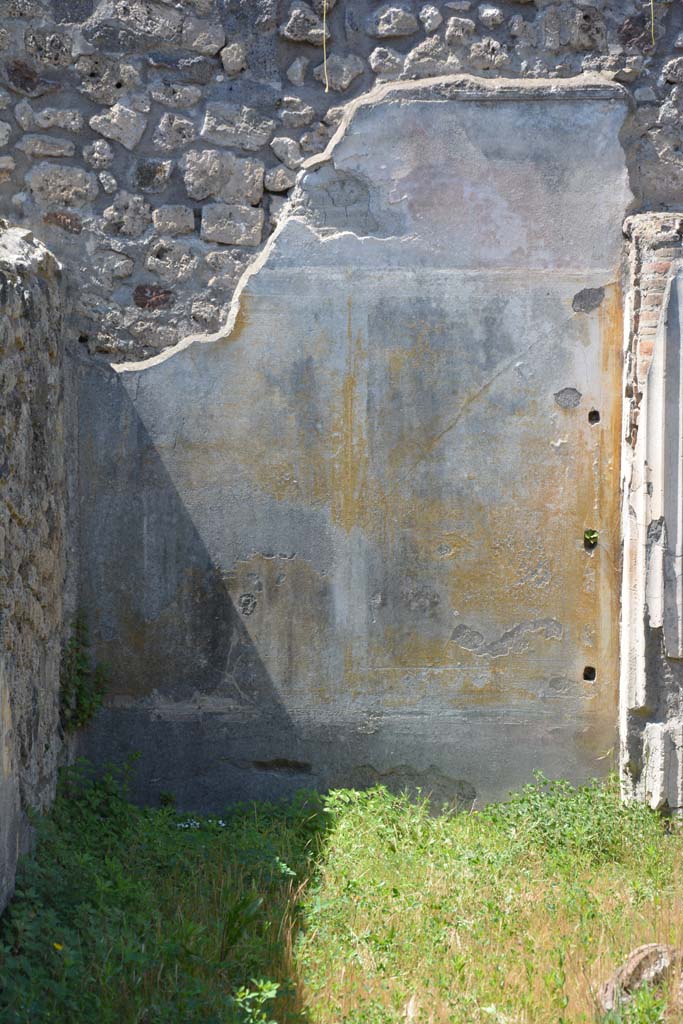 IX.5.14 Pompeii. May 2017. Peristyle “k”, west wall in south-west corner. 
Foto Christian Beck, ERC Grant 681269 DÉCOR.
