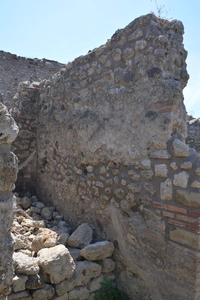 IX.5.14 Pompeii. May 2017. Room “u”, looking towards west wall.
Foto Christian Beck, ERC Grant 681269 DÉCOR.

