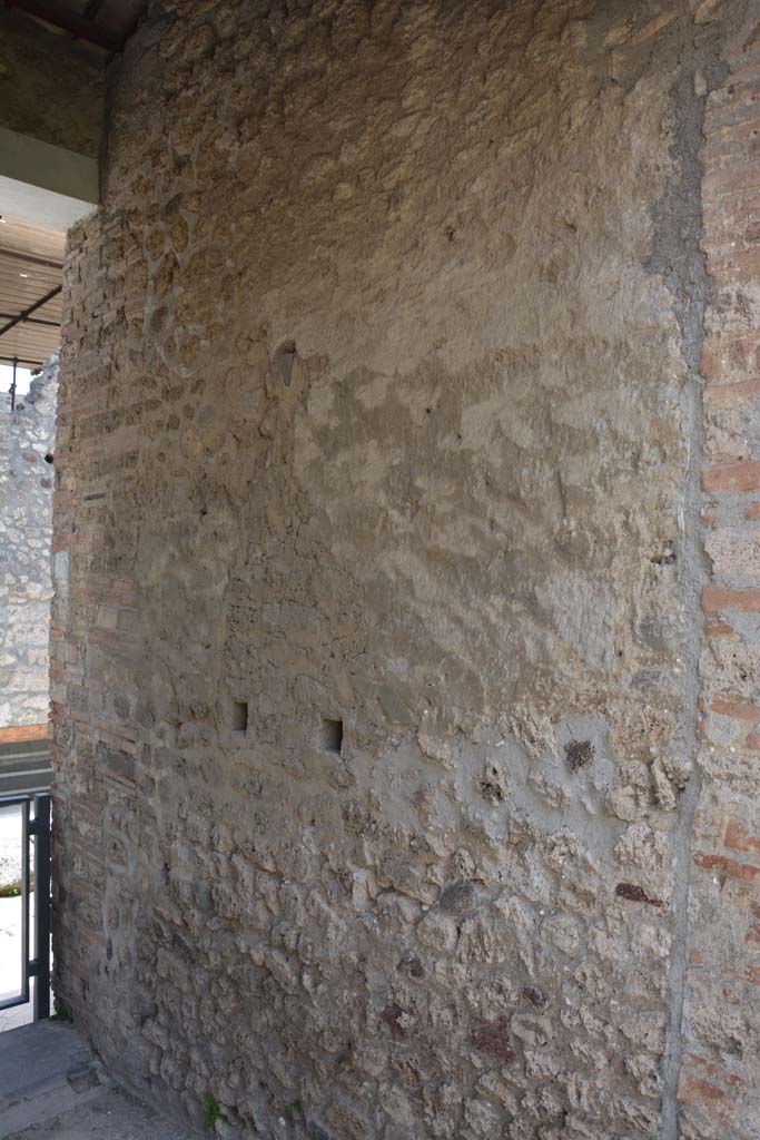 IX.5.14 Pompeii. May 2017. Room “a”, looking towards south wall.
Foto Christian Beck, ERC Grant 681269 DÉCOR.
