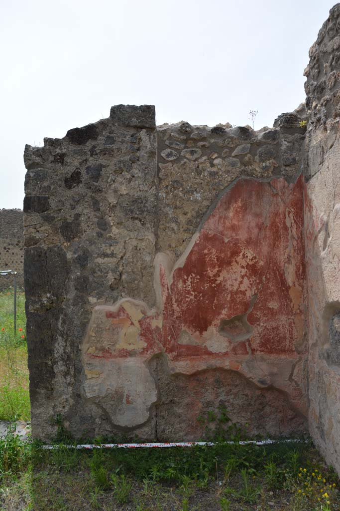 IX.5.14 Pompeii. May 2017. Room “b”, detail from upper north-west corner.
Foto Christian Beck, ERC Grant 681269 DÉCOR.
