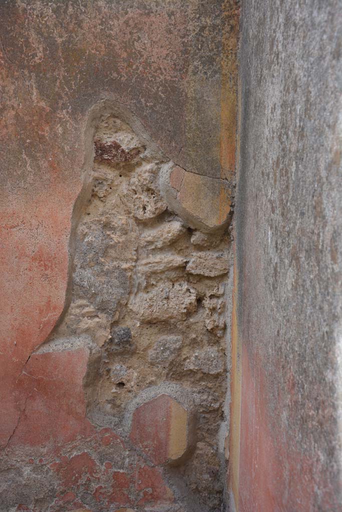 IX.5.14 Pompeii. May 2017. Room “d”, detail from north wall at east end.
Foto Christian Beck, ERC Grant 681269 DÉCOR.
