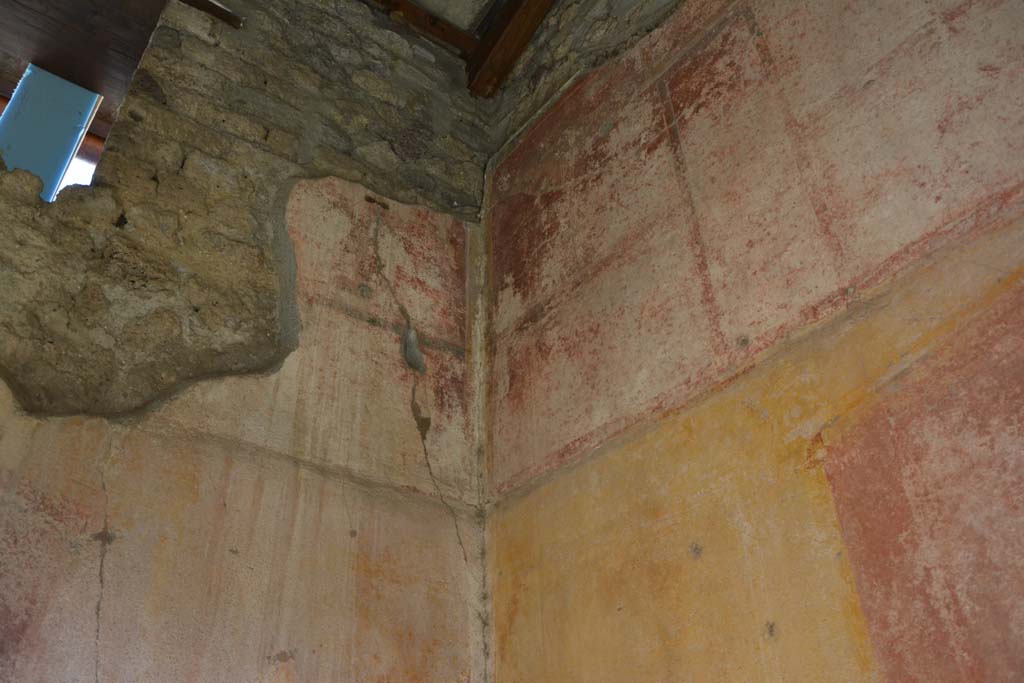 IX.5.14 Pompeii. March 2017. Room “c”, upper south-east corner.
Foto Christian Beck, ERC Grant 681269 DÉCOR.
