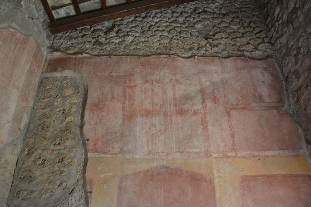 IX.5.14 Pompeii. May 2017. Room “g”, upper south wall.
Foto Christian Beck, ERC Grant 681269 DÉCOR.
