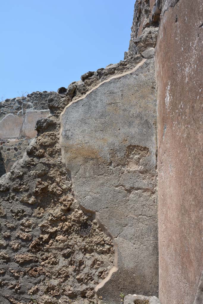 IX.5.6 Pompeii. May 2017. Room q, upper north wall in north-east corner.
Foto Christian Beck, ERC Grant 681269 DCOR.

