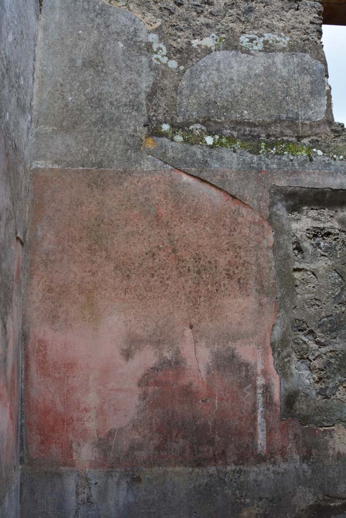 IX.5.18 Pompeii. March 2017. Room “e”, south wall at east end.
Foto Christian Beck, ERC Grant 681269 DÉCOR.
