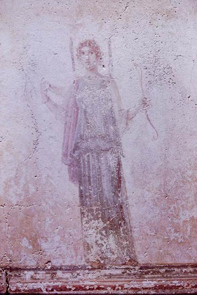 IX.8.6 Pompeii. W.1462. Drawing of sphynx with crowned head, from side panel of north wall of room 4.
Photo by Tatiana Warscher. Photo © Deutsches Archäologisches Institut, Abteilung Rom, Arkiv.
