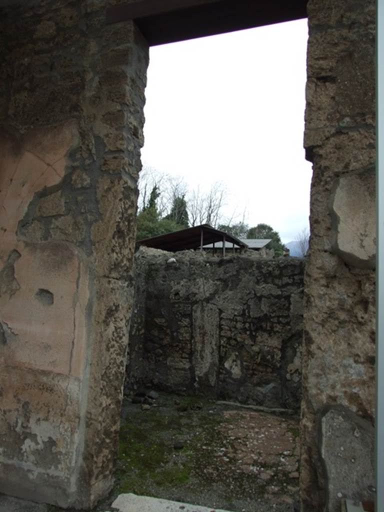 IX.8.6 Pompeii. March 2009.  Doorway to Room 5, Cubiculum.