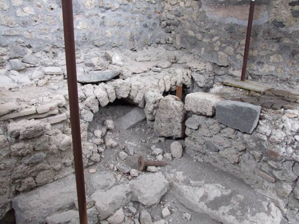 IX.8.6 Pompeii. March 2009. Room 29, praefurnium of baths area.