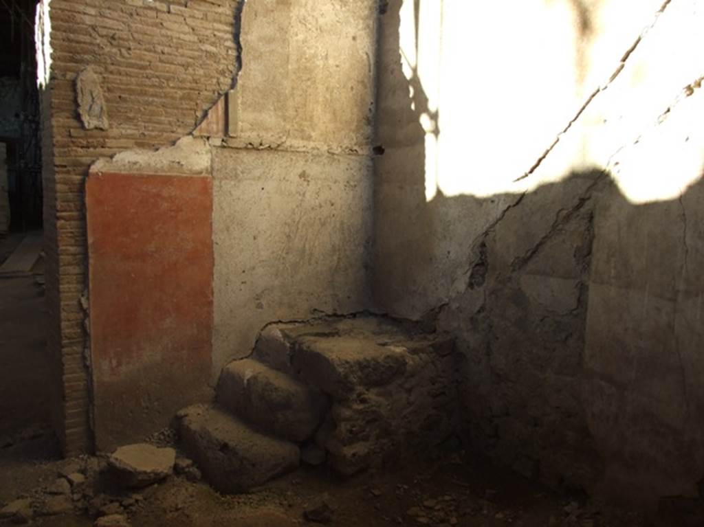 IX.12.6 Pompeii. March 2009. Room 10, doorway in east wall leading to room 9.