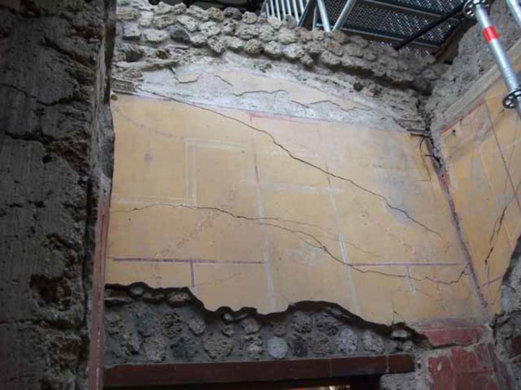 IX.12.9 Pompeii. May 2010. Room 11, west wall.