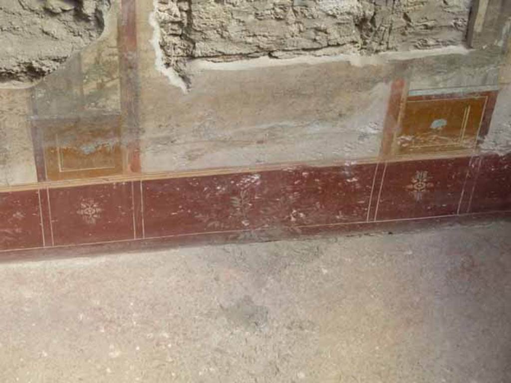 IX.12.9 Pompeii. May 2010. Room 2, north and east wall.
