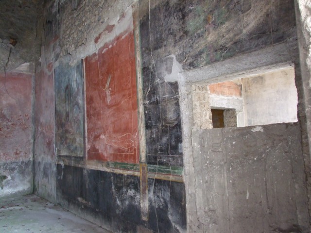 IX.13.1-3 Pompeii. May 2012. Room 13, detail from wall painting of Punishment of Dirce. Photo courtesy of Buzz Ferebee.
