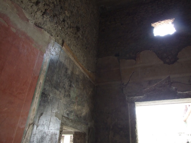 IX.13.1-3 Pompeii. May 2012. Room 13, floor with marble inlay. Photo courtesy of Buzz Ferebee.