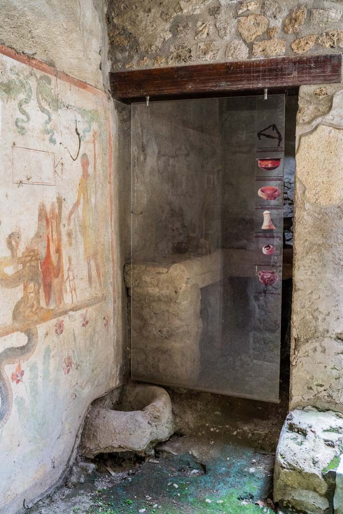 IX.13.1-3 Pompeii. October 2021. Room 23, kitchen. Photo courtesy of Johannes Eber.