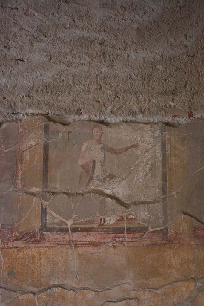 IX.14.4 Pompeii. September 2019. Room 5, wall painting from south end of east wall.
Foto Annette Haug, ERC Grant 681269 DÉCOR.

