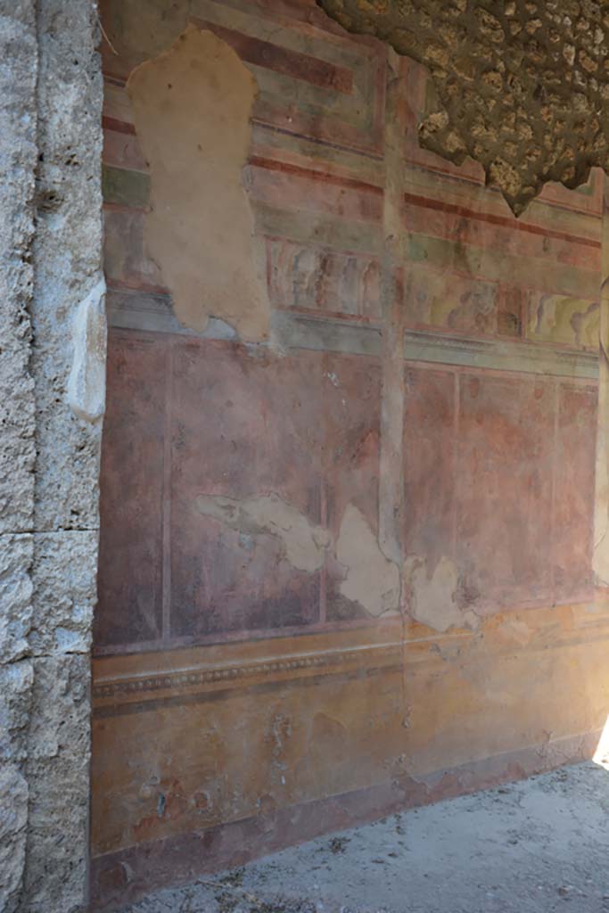 IX.14.4 Pompeii. September 2019. Room 19, looking south along east wall at north end.
Foto Annette Haug, ERC Grant 681269 DÉCOR.
