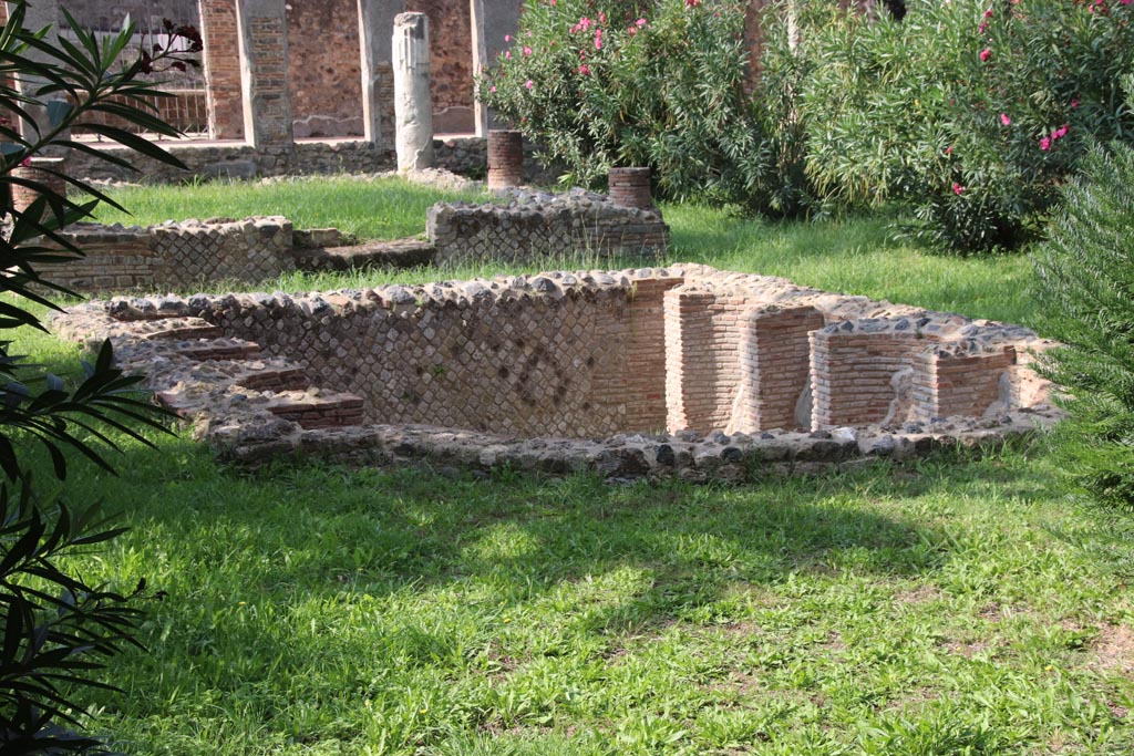 Villa of Diomedes, Pompeii. October 2023. Looking west across pool and pergola. Photo courtesy of Klaus Heese.