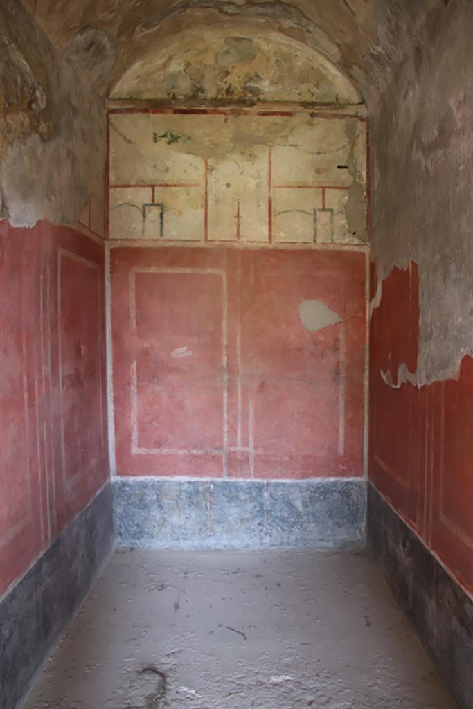 Villa of Diomedes, Pompeii. October 2023. Looking towards east wall. Photo courtesy of Klaus Heese.
(Villa Diomedes Project – area 56).
[Fontaine room 5.8]
