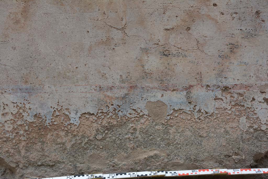Unnamed vicolo between IX.5 and IX.6. May 2017. Detail of painted decoration on north side of roadway at IX.5.18/19.
Foto Christian Beck, ERC Grant 681269 DÉCOR.
