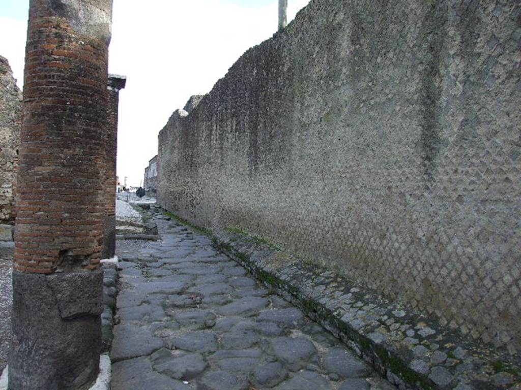 Via Marina. Looking west out of city through Porta Marina. March 2009.  