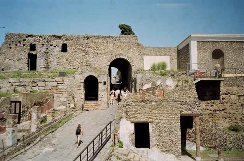 Pompeii, April 2019. Steep climb up through the Porta Marina, at rear. 
In the foreground is the exit path leading from the Temple of Venus and the other entrance at Piazza Porta Marine Inferiore.
Photo courtesy of Rick Bauer.
