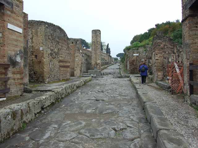 Via del Vesuvio, Pompeii. June 2019. Looking north from between VI.14 and V.1. 
Left of centre is the newly excavated insula, V.6. Photo courtesy of Buzz Ferebee.
