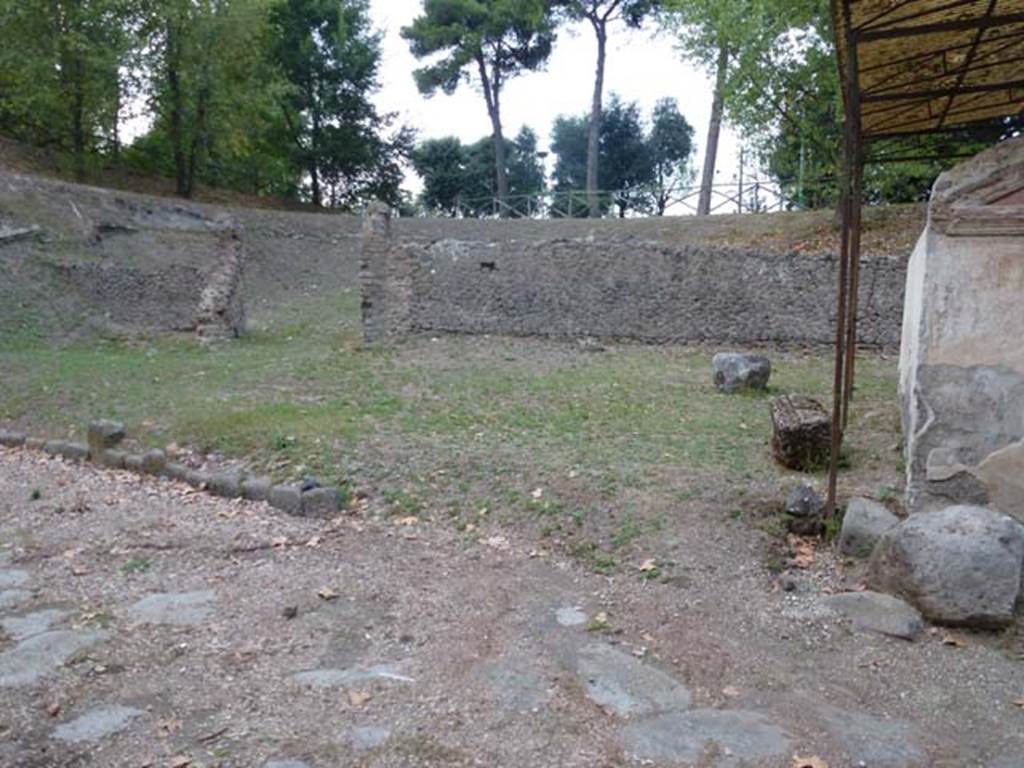 NGOF Pompeii. September 2011. Area at west side of Tomb of M. Obellius Firmus. Photo courtesy of Michael Binns.