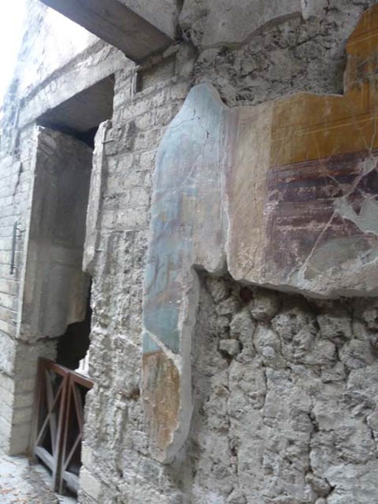 Oplontis, September 2015. Room 11, painted exterior wall on south side.