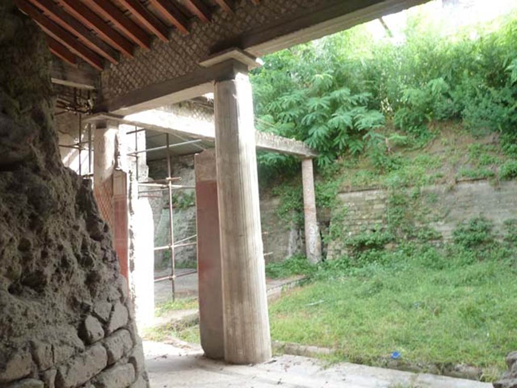 Oplontis, September 2015. Portico 13, looking south-east from room 15, and across peristyle 19.