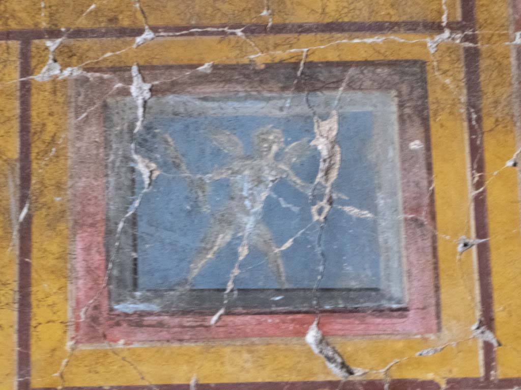 Oplontis Villa of Poppea, September 2017. Room 14, detail of painted panel from above doorway on east wall.
Foto Annette Haug, ERC Grant 681269 DÉCOR.

