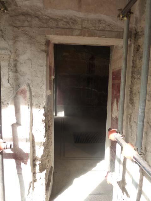 Oplontis, September 2015. Room 18, looking towards north-west corner and doorway to room 31.