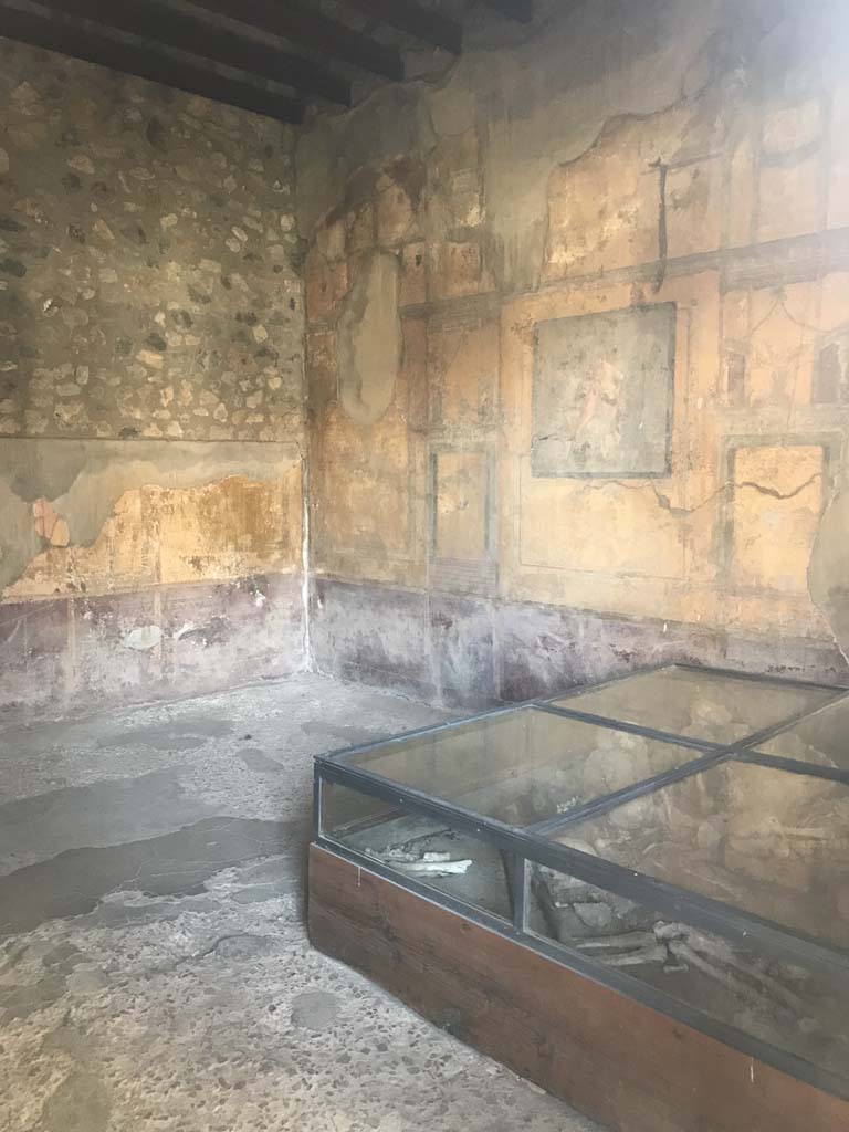 I.10.4 Pompeii. April 2019. Room 19, looking towards south-east corner. Photo courtesy of Rick Bauer.
