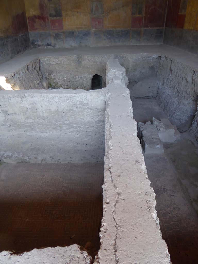 I.10.4 Pompeii. September 2018. Room 18, looking east across rooms below the floor level. 
On the right of the photo is the mosaic floor as seen by Pernice, below.
Foto Annette Haug, ERC Grant 681269 DÉCOR.
